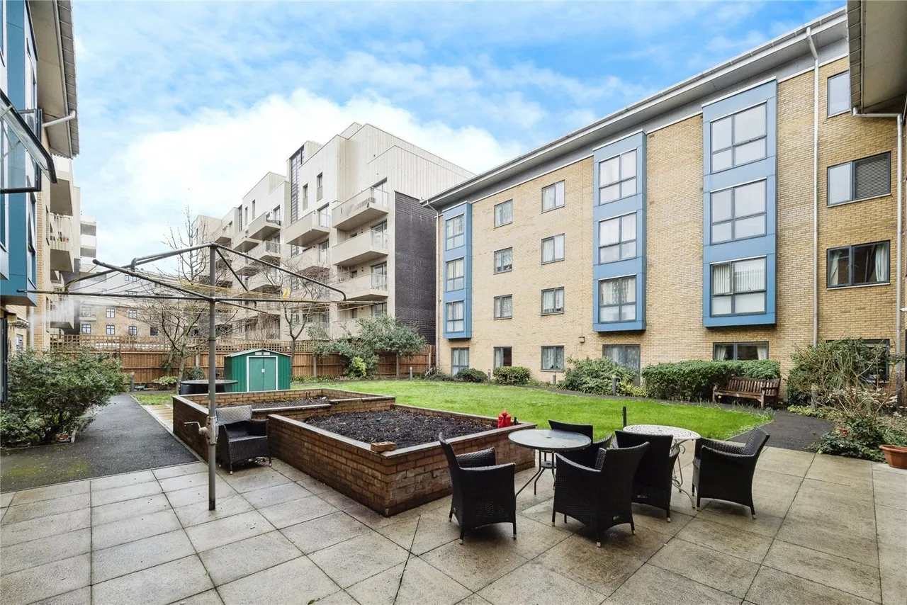 Nelson Street, East Ham, London, E6, photo 16