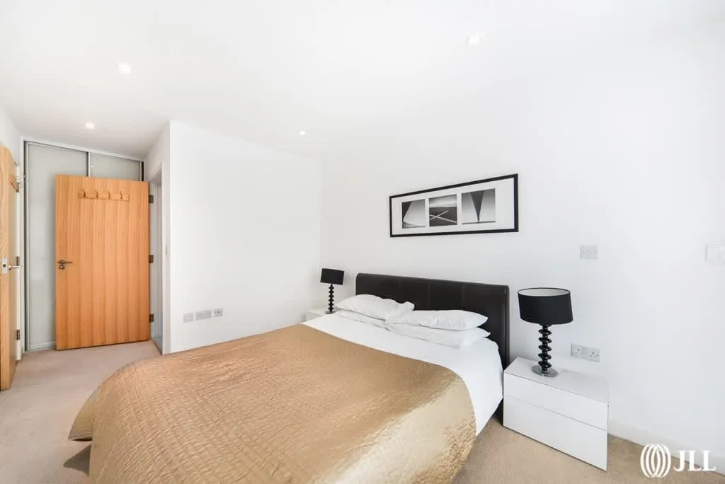 Goodchild Road, London, N4, photo 13