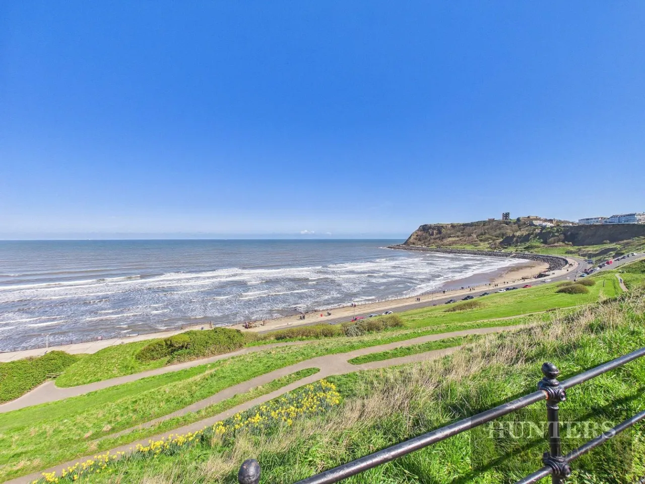 14 bed house for sale — Queens Parade, Scarborough