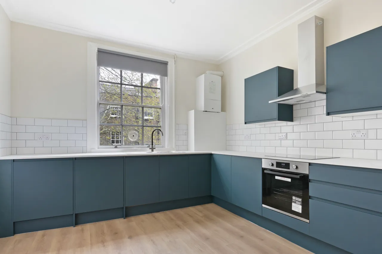 Torrington Square, Bloomsbury, WC1E, photo 7