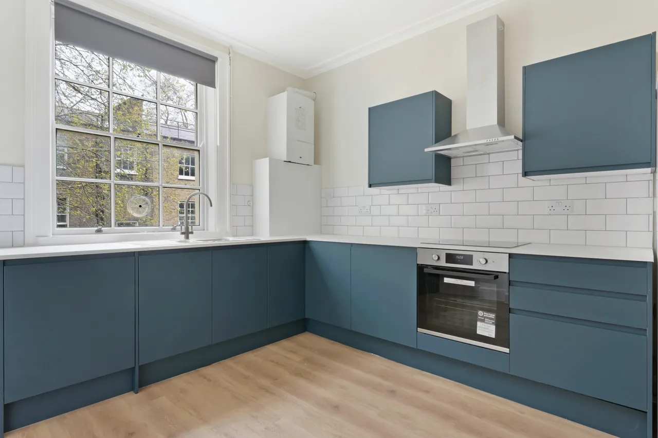 Torrington Square, Bloomsbury, WC1E, photo 9