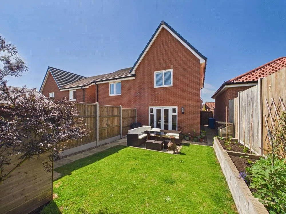 Wardle Close, Brantham, CO11, photo 17