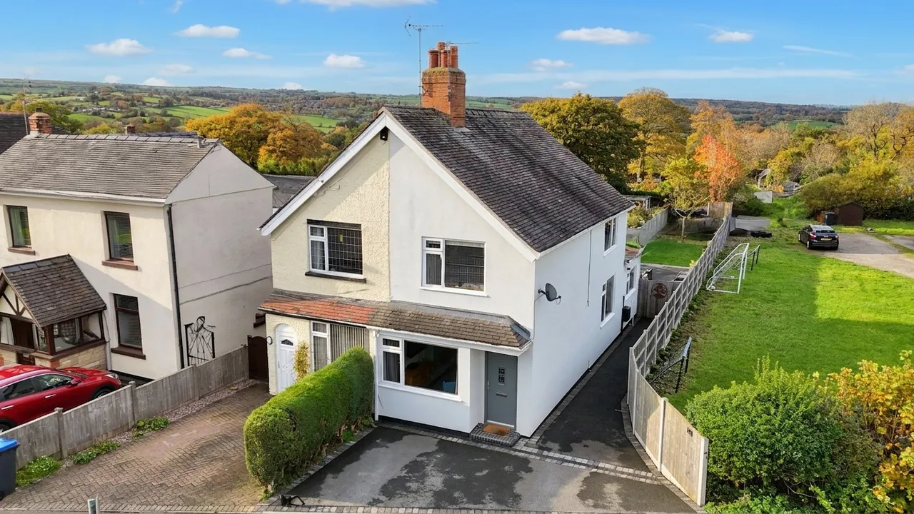 Chapel Lane, Kingsley Holt, ST10, photo 27