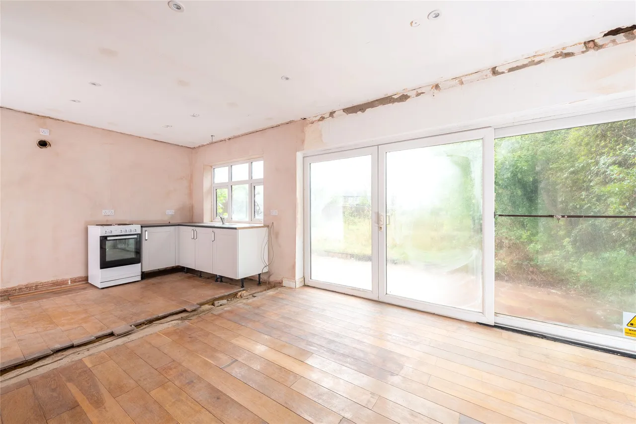 Chicheley Street, Newport Pagnell, MK16, photo 5
