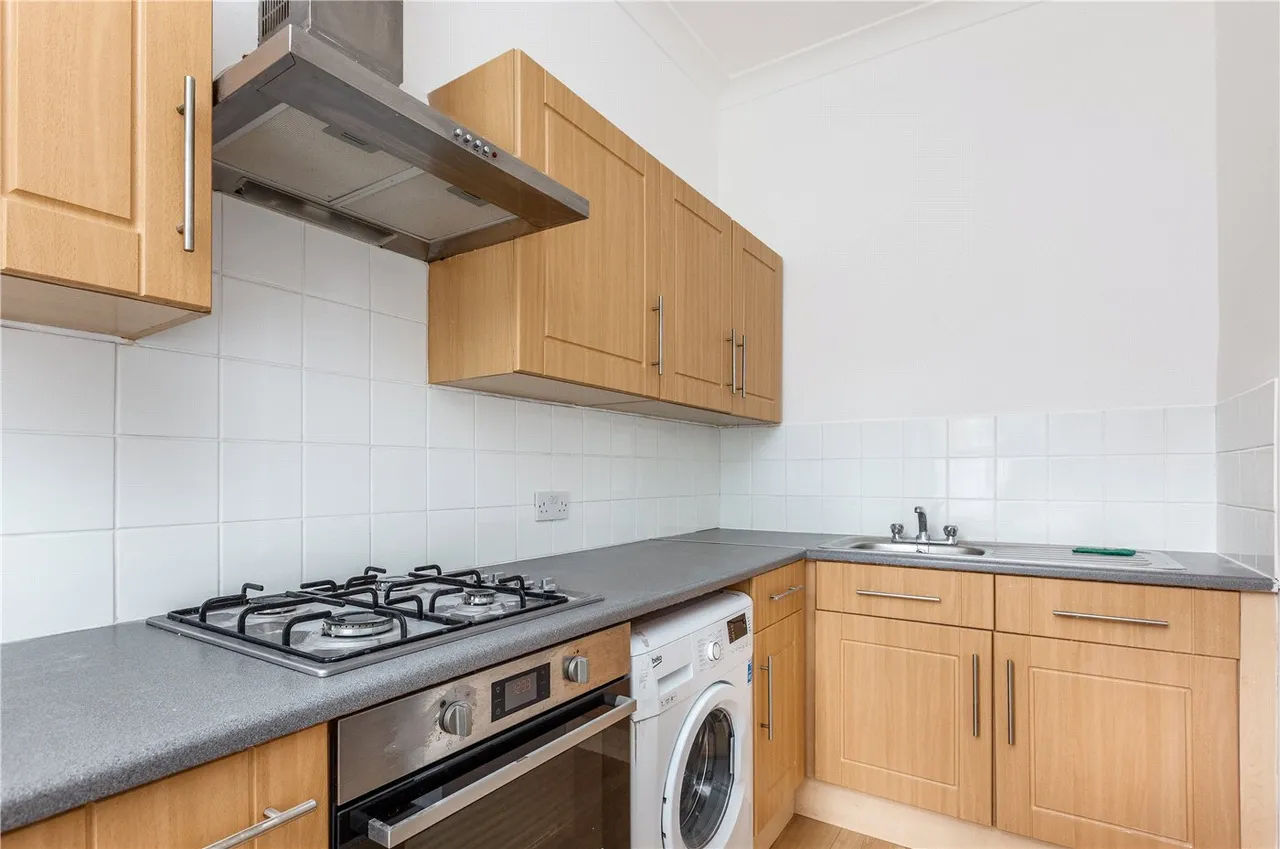 Wembury Road, London, N6, photo 3