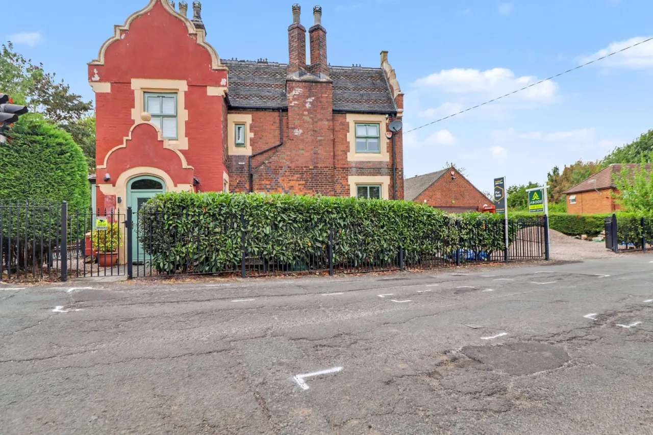 Caverswall Lane, Stoke-On-Trent, photo 18