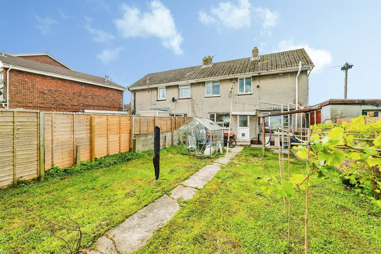 Bakers Way, Bridgend, CF32, photo 2