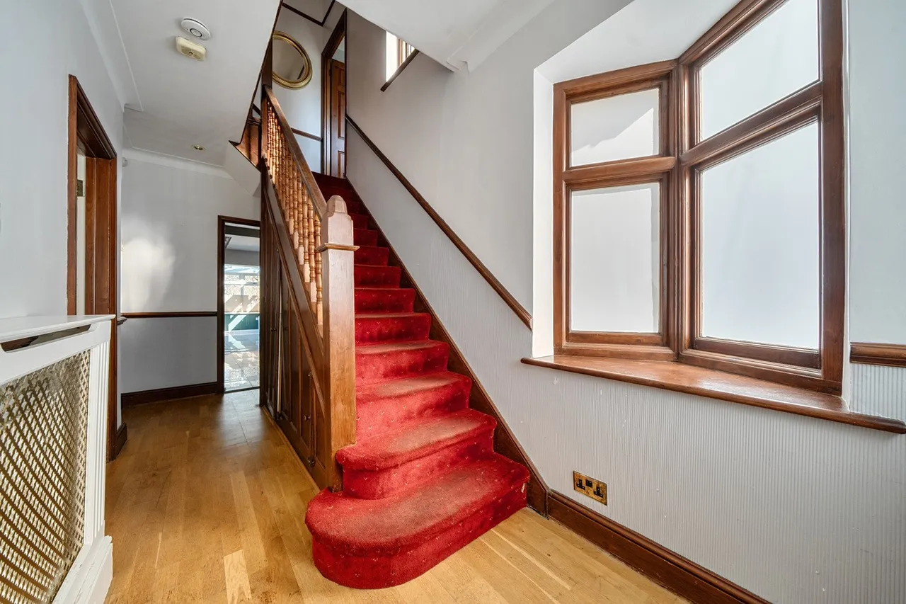 Marvels Lane, SE12, photo 9
