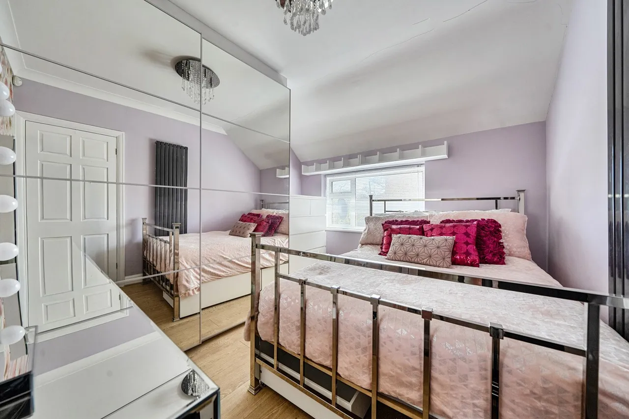 Marvels Lane, SE12, photo 24