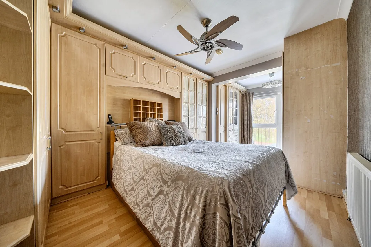 Marvels Lane, SE12, photo 23