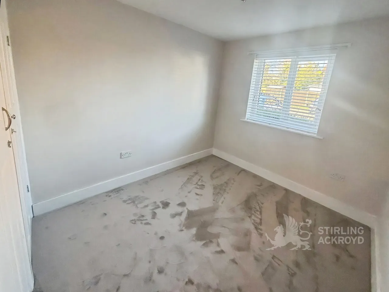 Seymour Way, Sunbury-on-Thames, TW16, photo 4