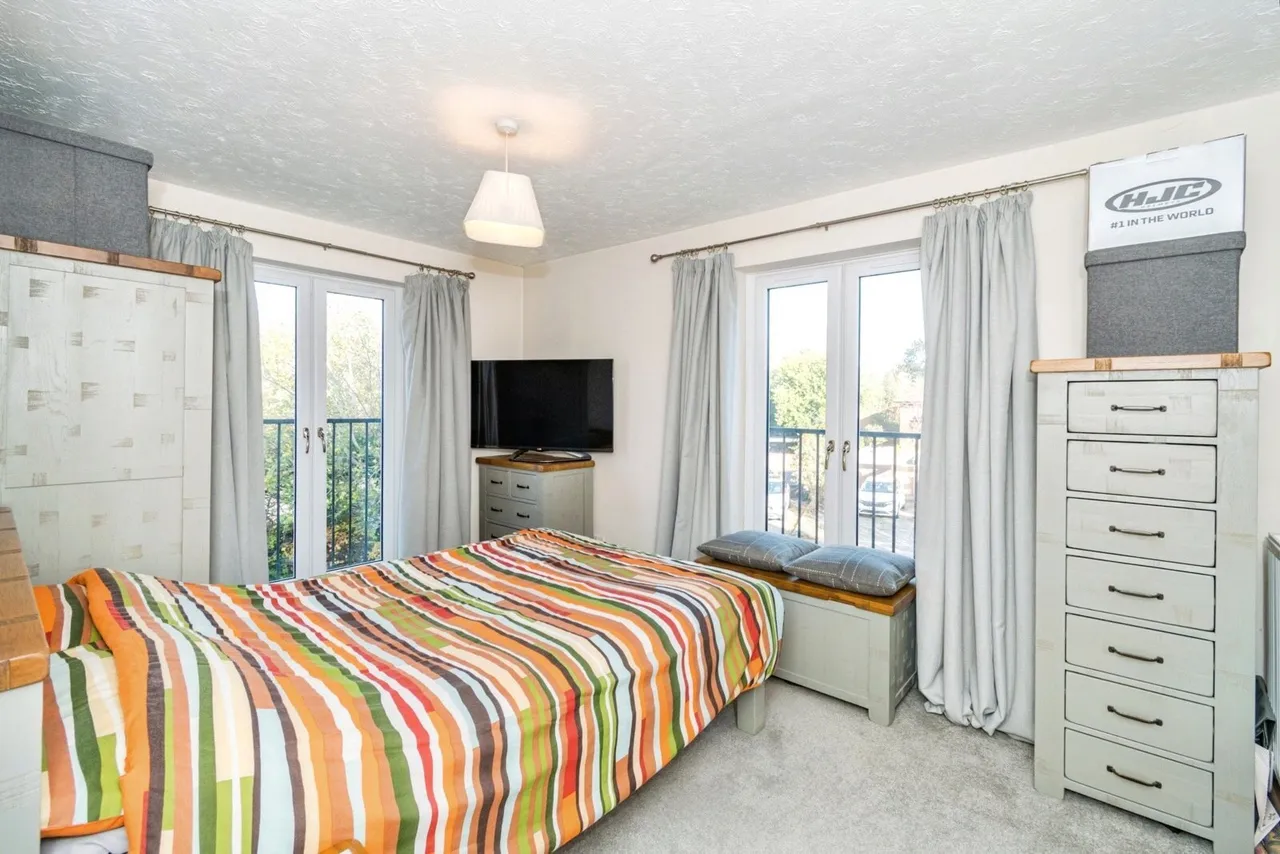 Admiralty Way, Marchwood, SO40, photo 14