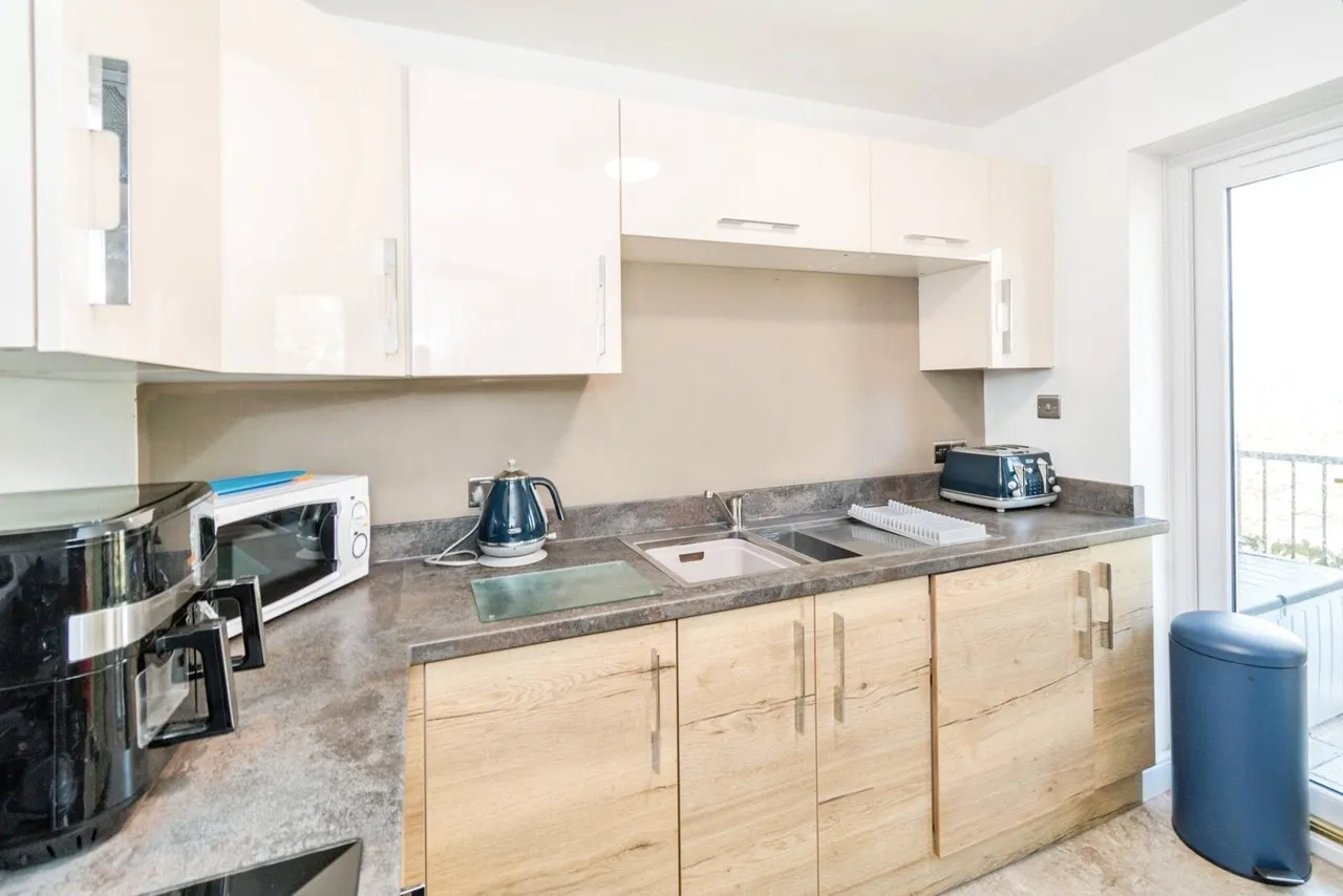 Admiralty Way, Marchwood, SO40, photo 5