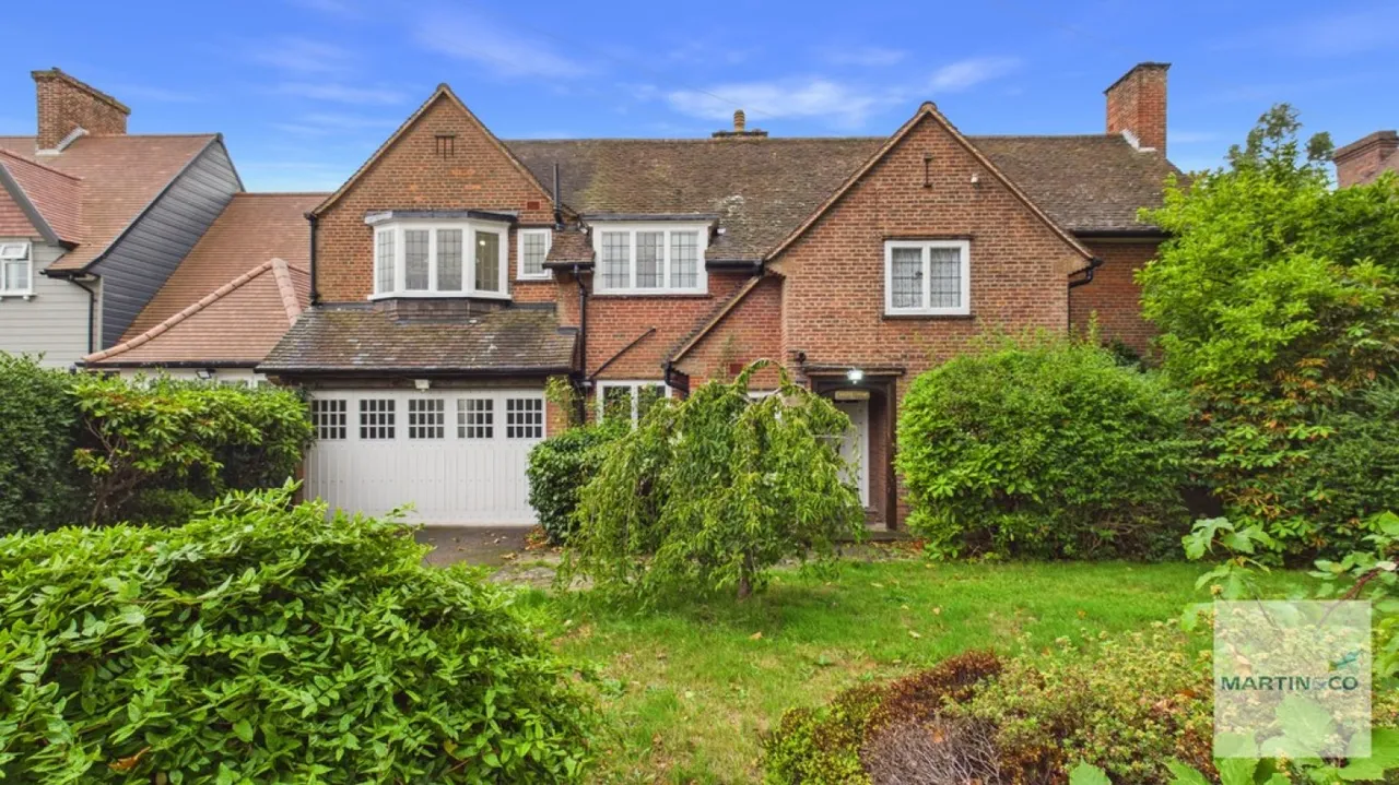 5 bed house to rent — Wylde Green, Sutton Coldfield, West Mids