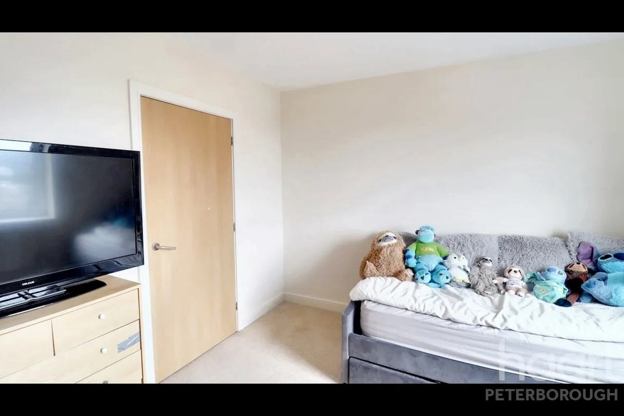 Cubitt Way, Peterborough, PE2, photo 12