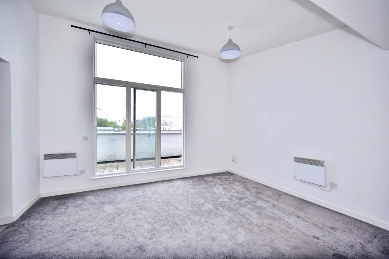 Kingfisher Meadow, Maidstone, ME16, photo 13