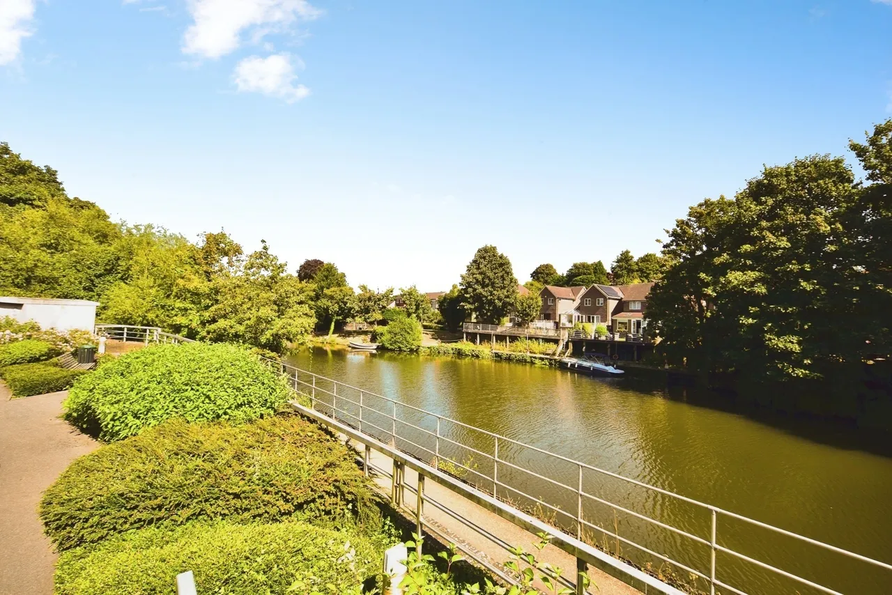 Kingfisher Meadow, Maidstone, ME16, photo 16