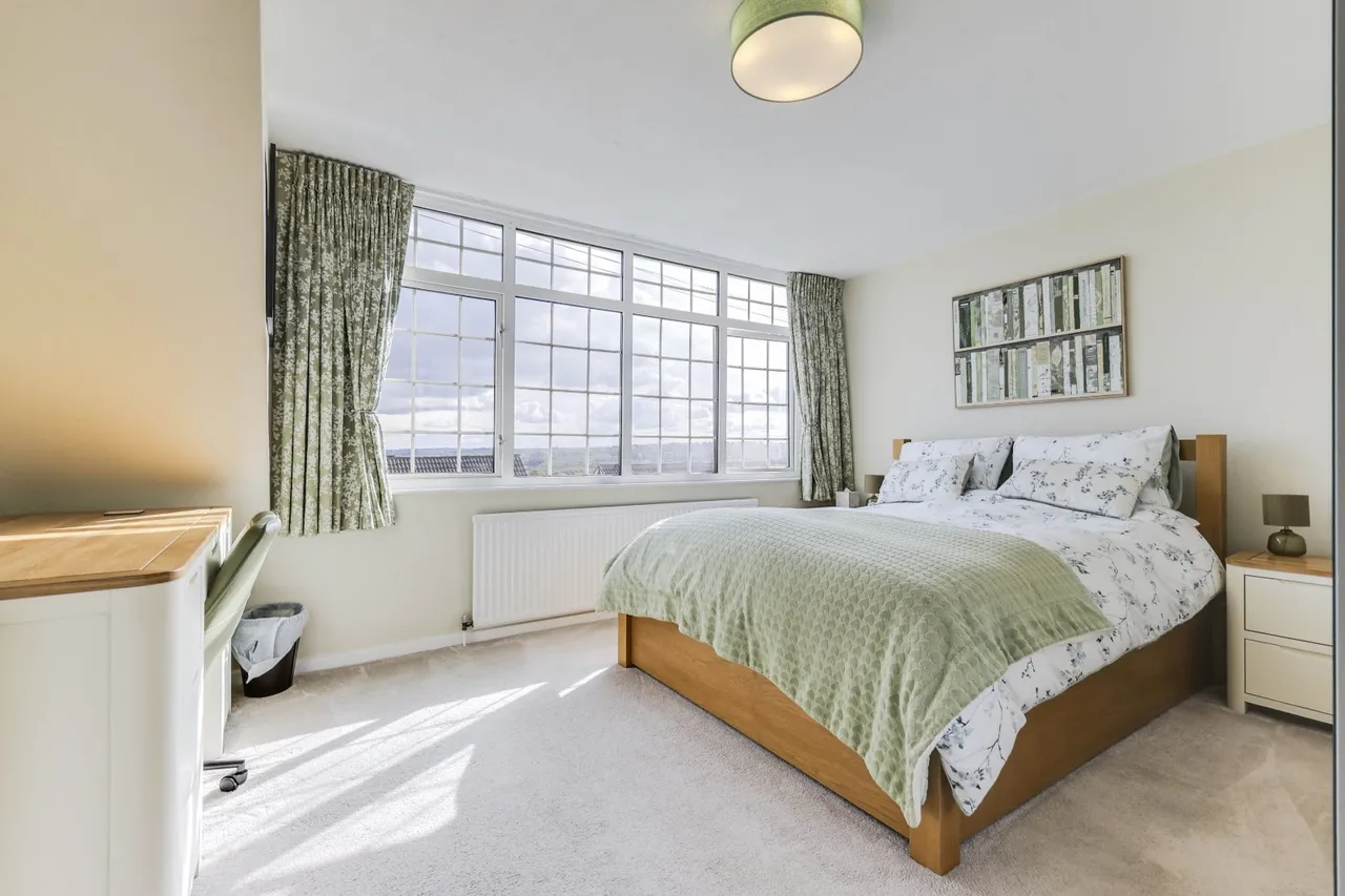 New Crescent, Horsforth, LS18, photo 10