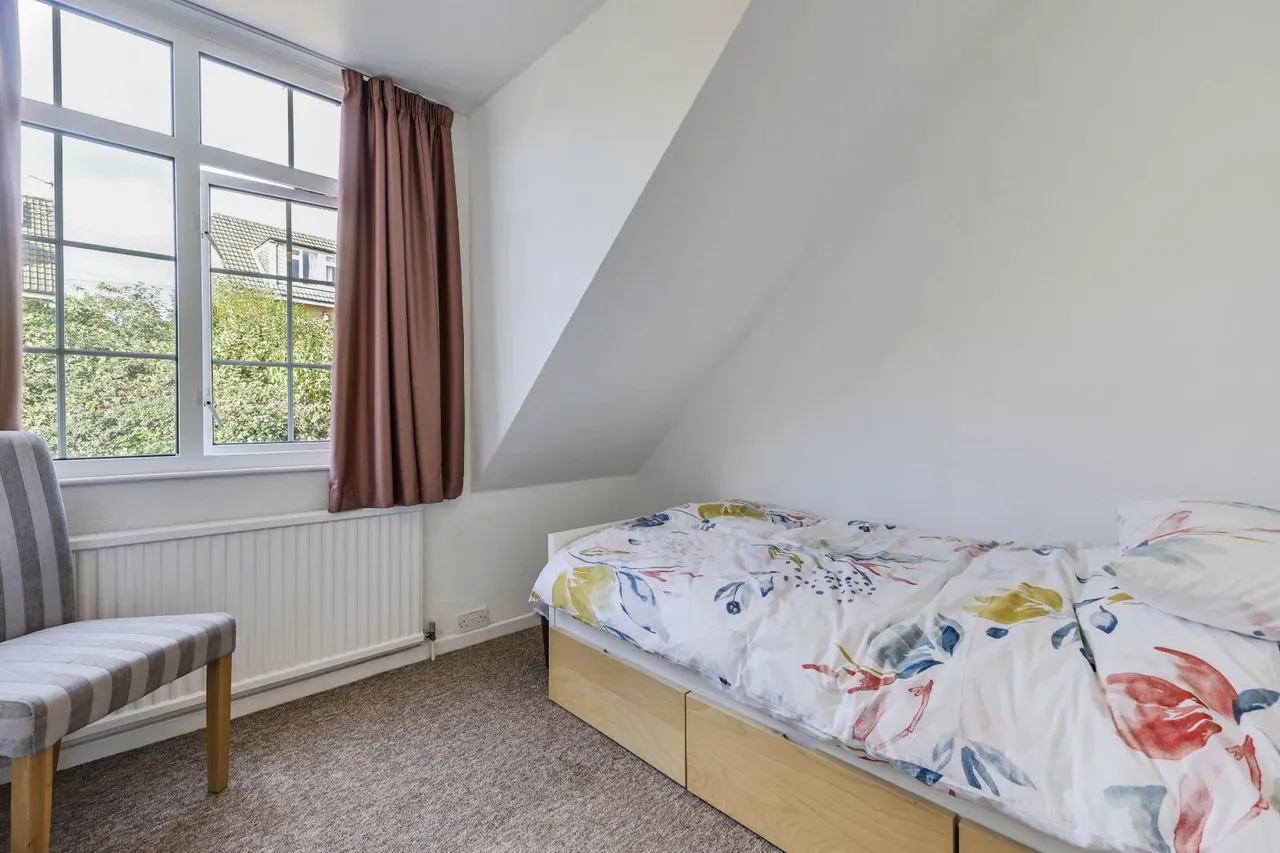 New Crescent, Horsforth, LS18, photo 13