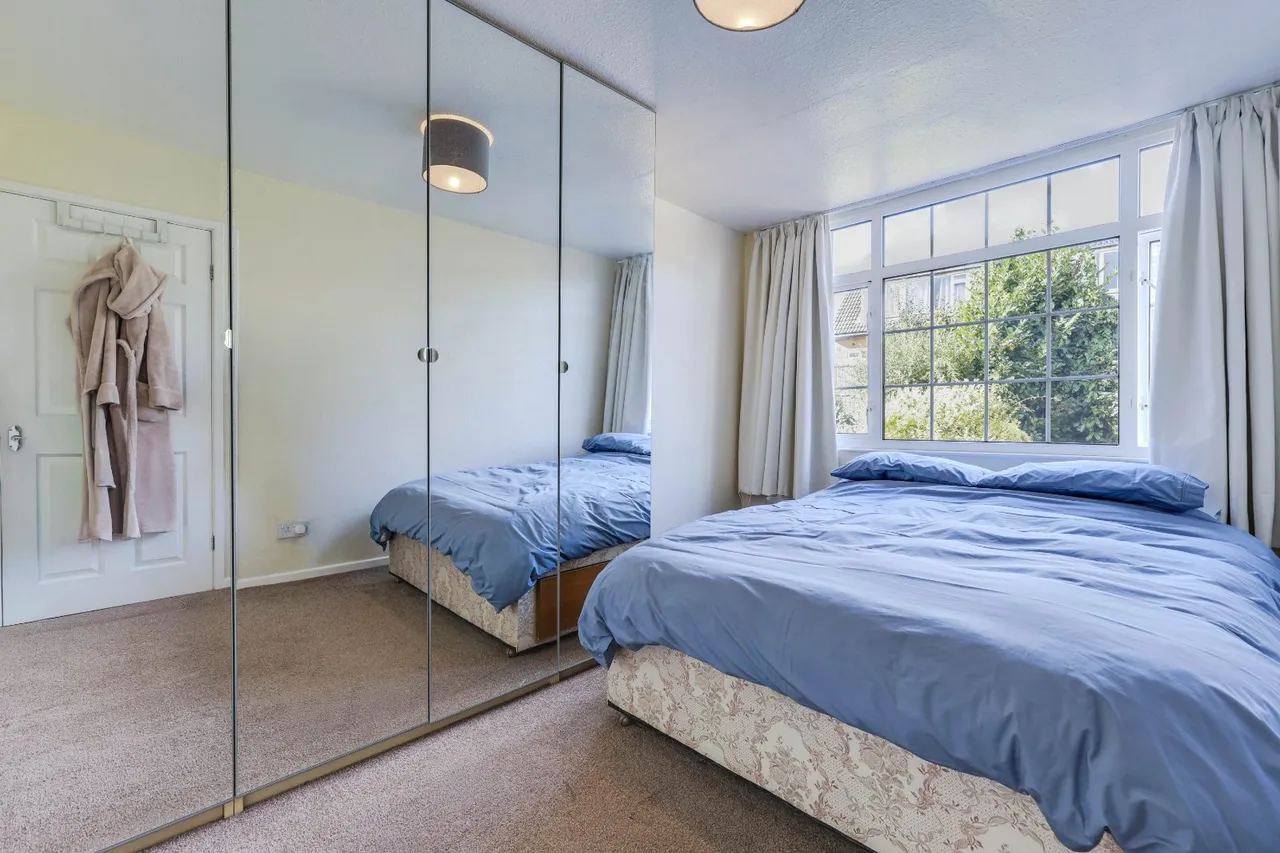 New Crescent, Horsforth, LS18, photo 12