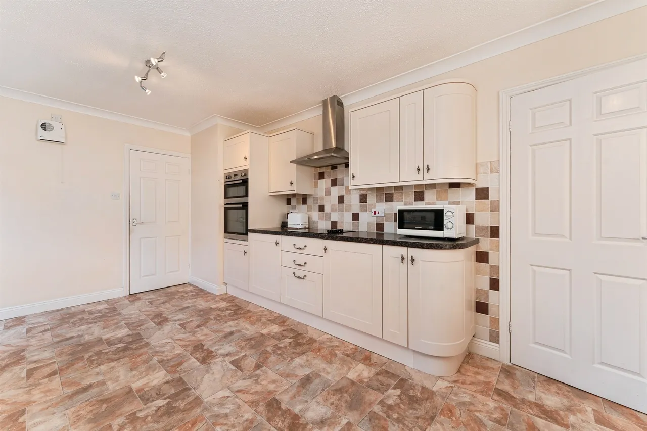 Orchard Close, Manea, March, photo 4