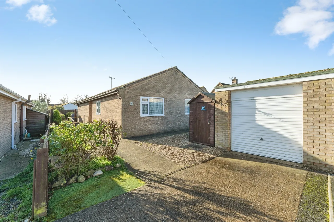 Orchard Close, Manea, March, photo 10