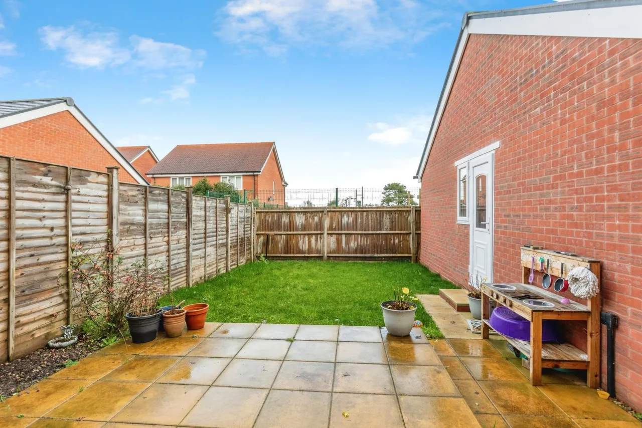 Moorhen Road, Bristol, BS49, photo 3