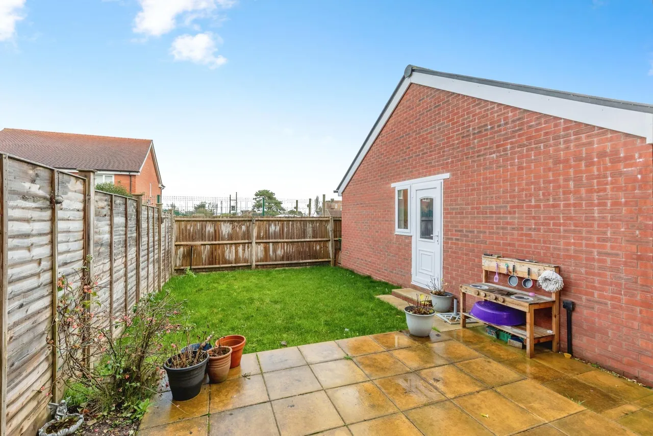 Moorhen Road, Bristol, BS49, photo 11