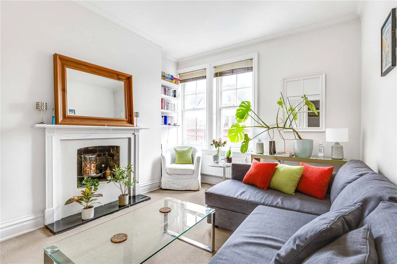 2 bed flat for sale, Elm Park Mansions, London, SW10