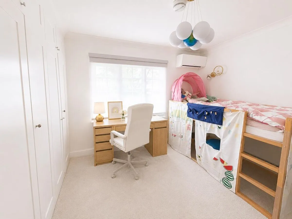 The Vale, London, NW11, photo 10