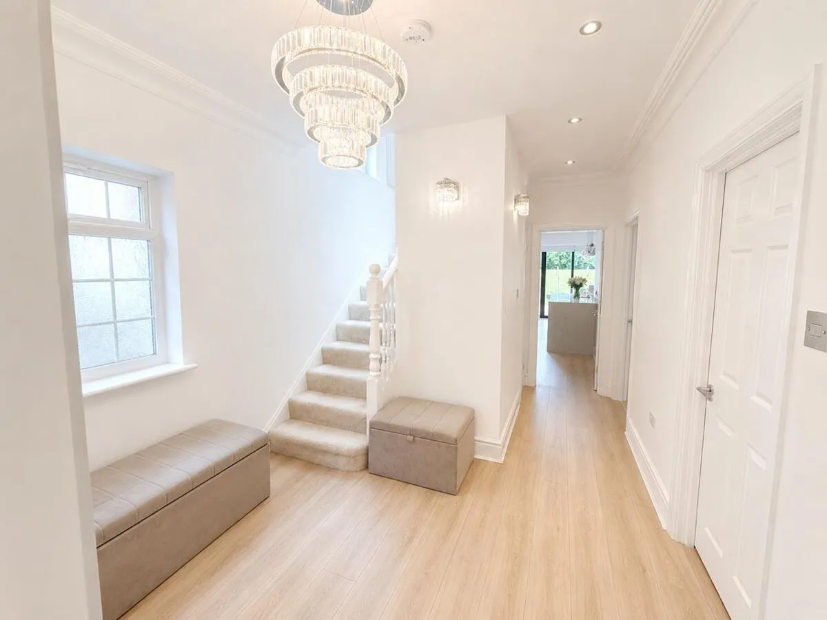 The Vale, London, NW11, photo 6
