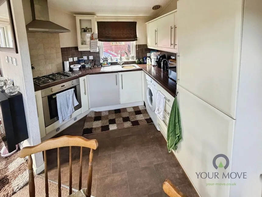 Park Road, Overseal, DE12, photo 2