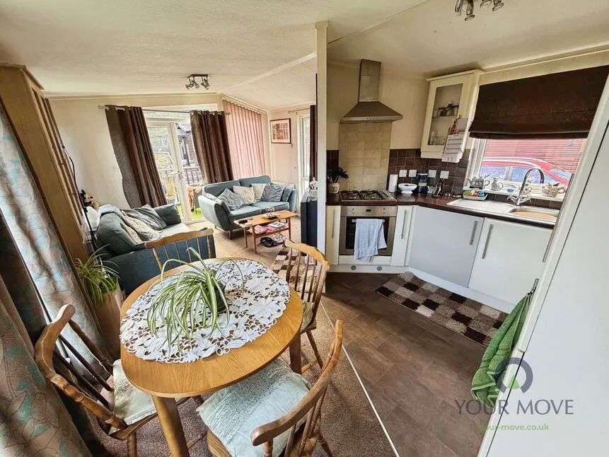 Park Road, Overseal, DE12, photo 4