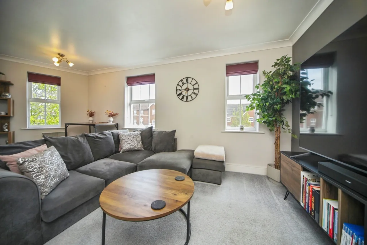 Nuthatch Close, Stowmarket, Suffolk, IP14, photo 6