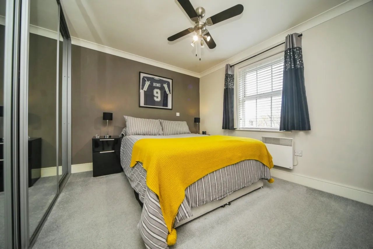 Nuthatch Close, Stowmarket, Suffolk, IP14, photo 4