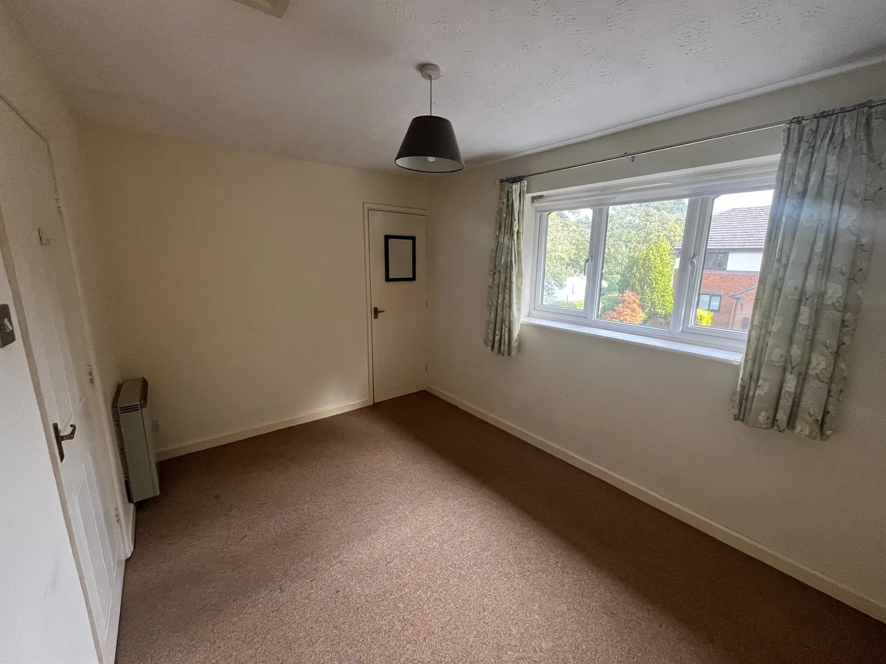 Paddock Lane, Stratford-Upon-Avon, CV37, photo 5