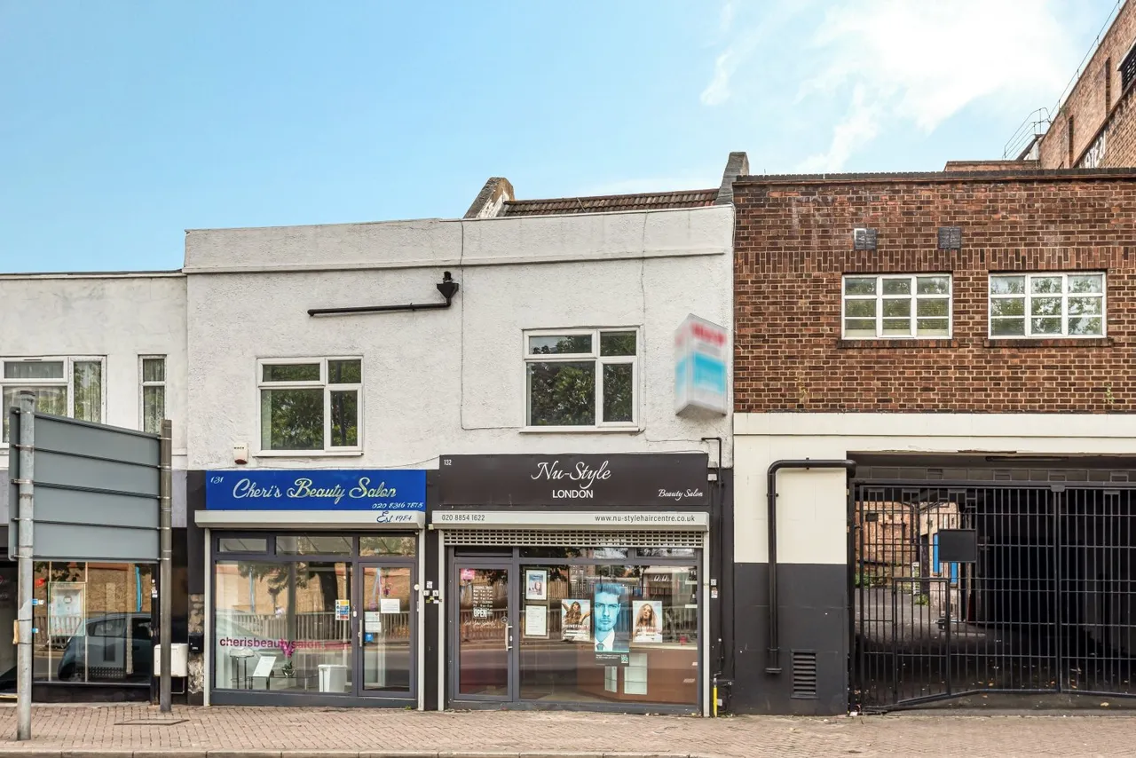 Woolwich High Street, London, SE18, photo 3
