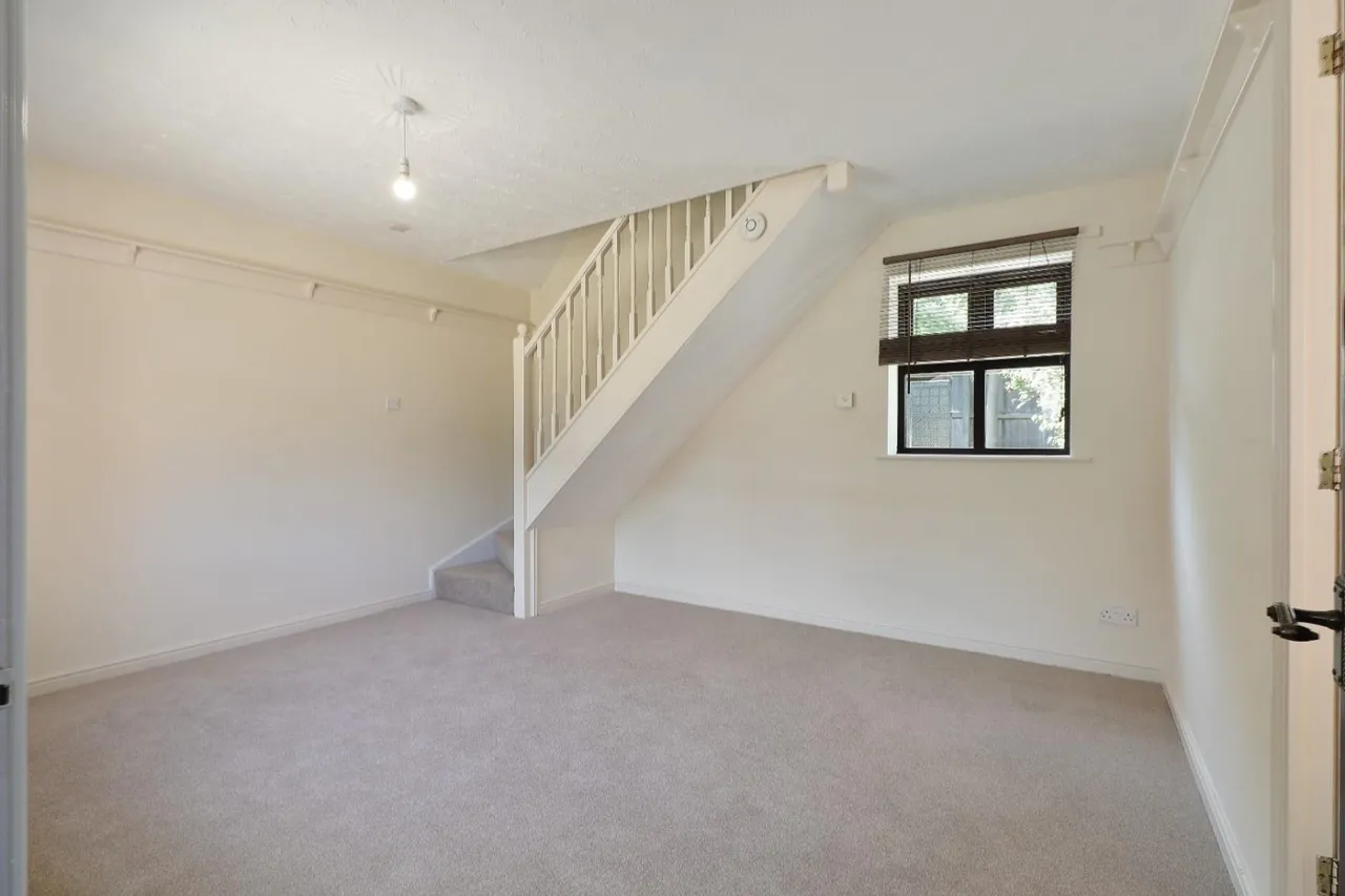 Midvale Close, Upperthorpe, Sheffield, photo 2