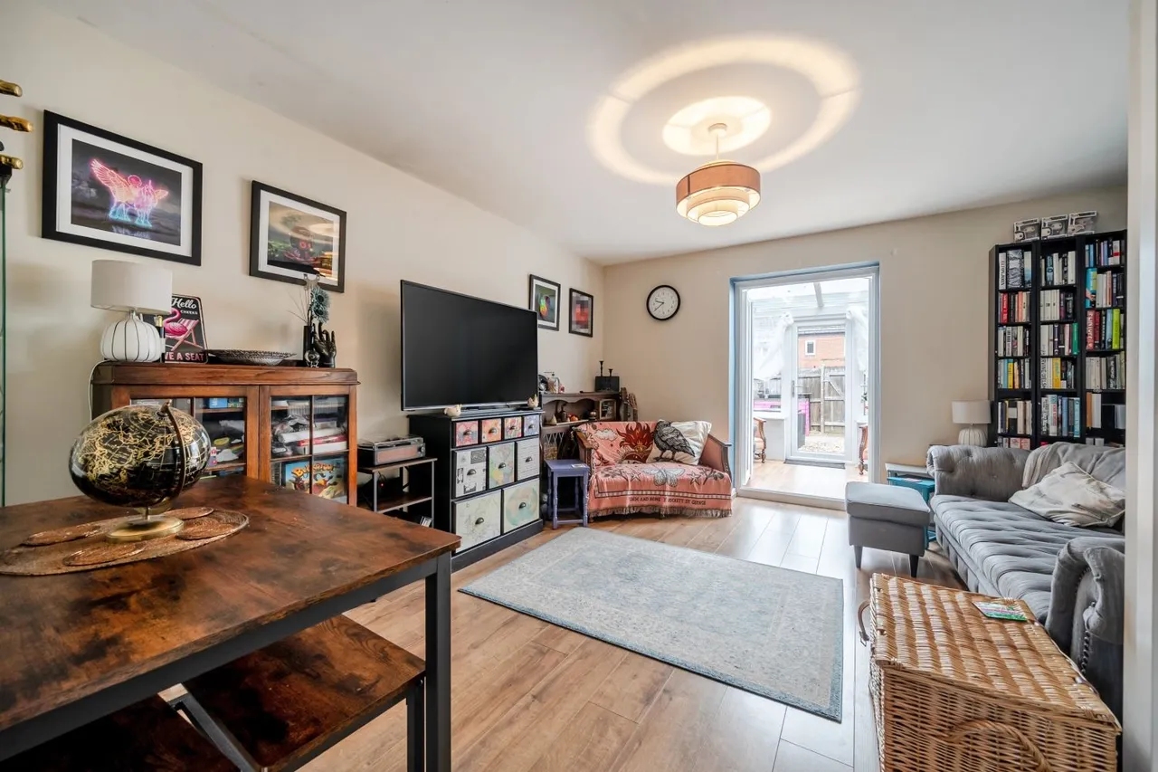 Rideau Road, Meon Vale, CV37, photo 3