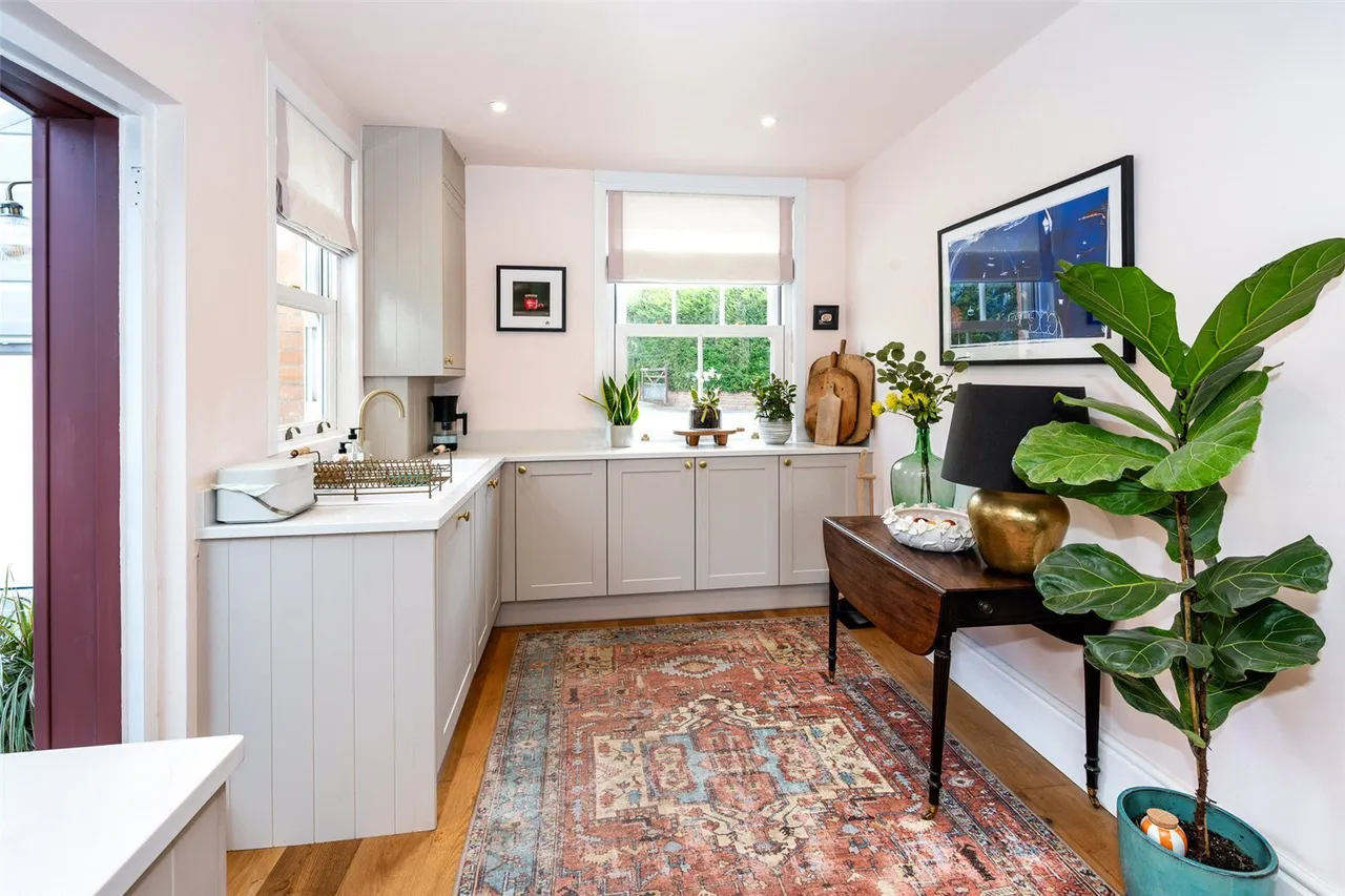 The Cliff, Bryanston, DT11, photo 5