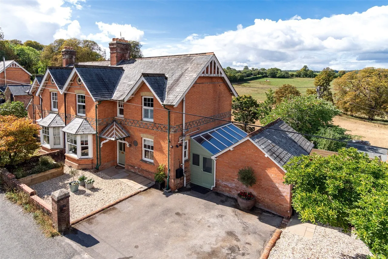 The Cliff, Bryanston, DT11, photo 29