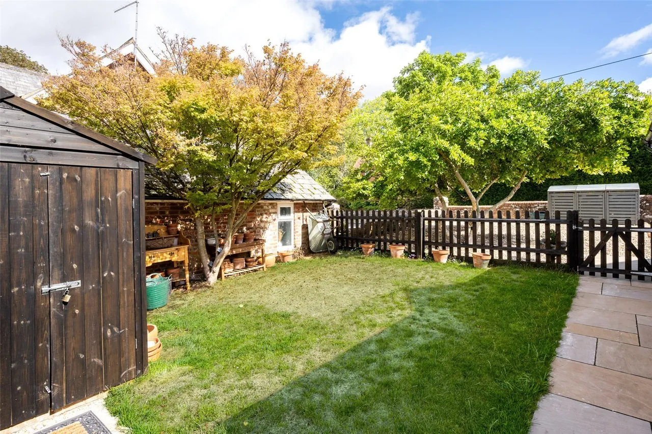 The Cliff, Bryanston, DT11, photo 27