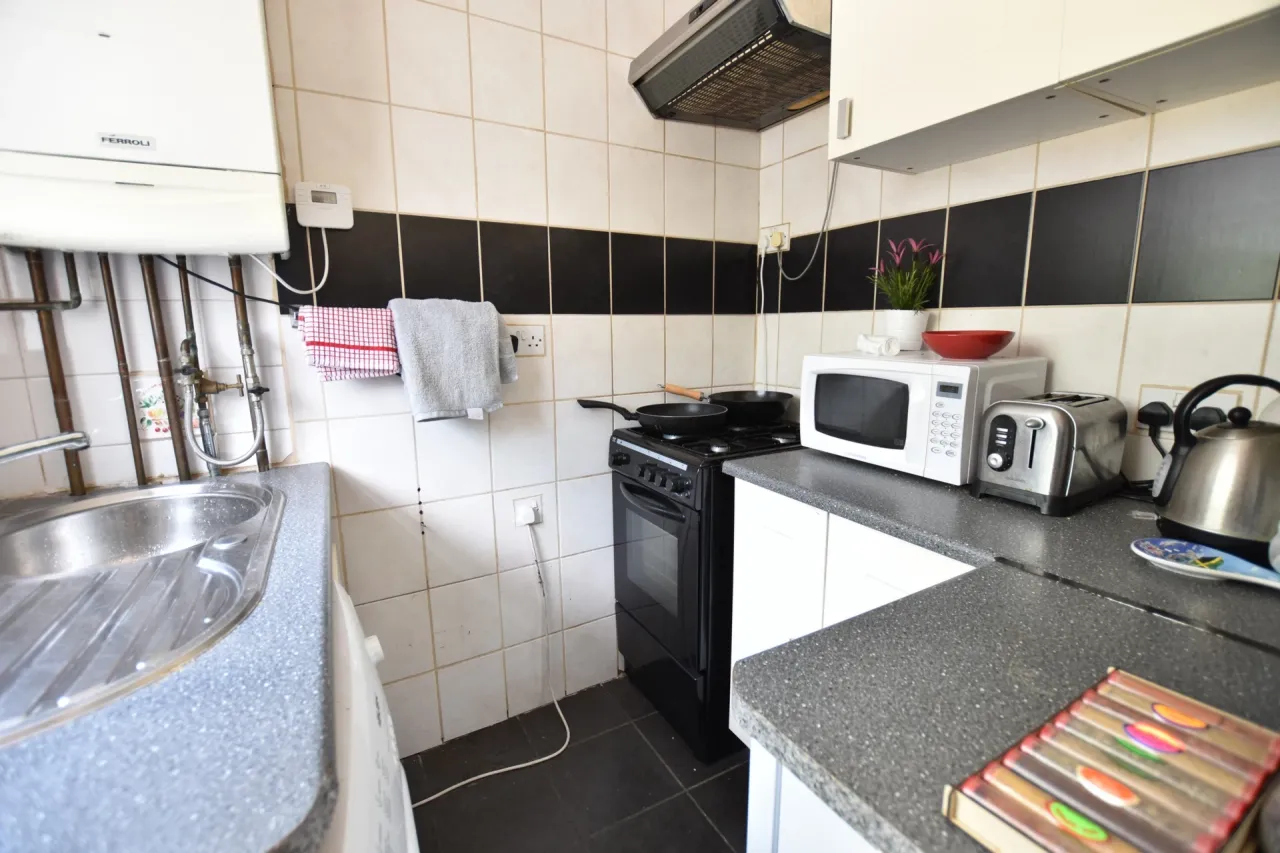 Little Heath, Charlton, SE7 8EB, photo 9