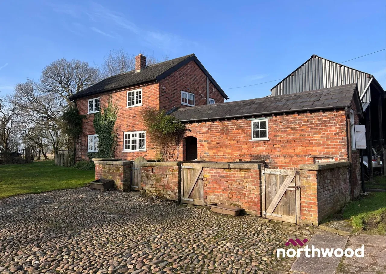 2 bed house to rent, Hodgehill Lane, Marton, SK11