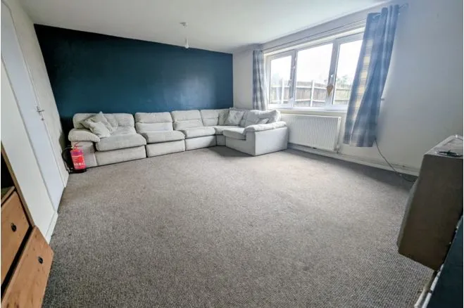 West Drive, Tattershall, LN4, photo 3