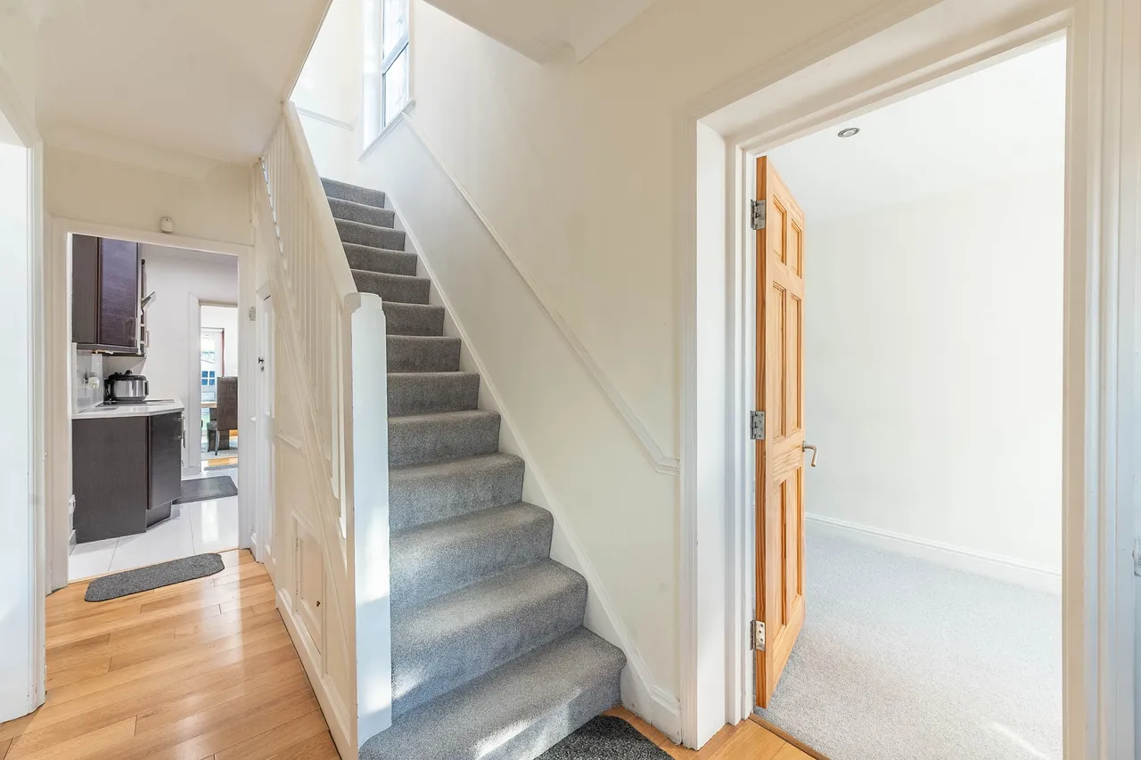 Stanmore, HA7, photo 12