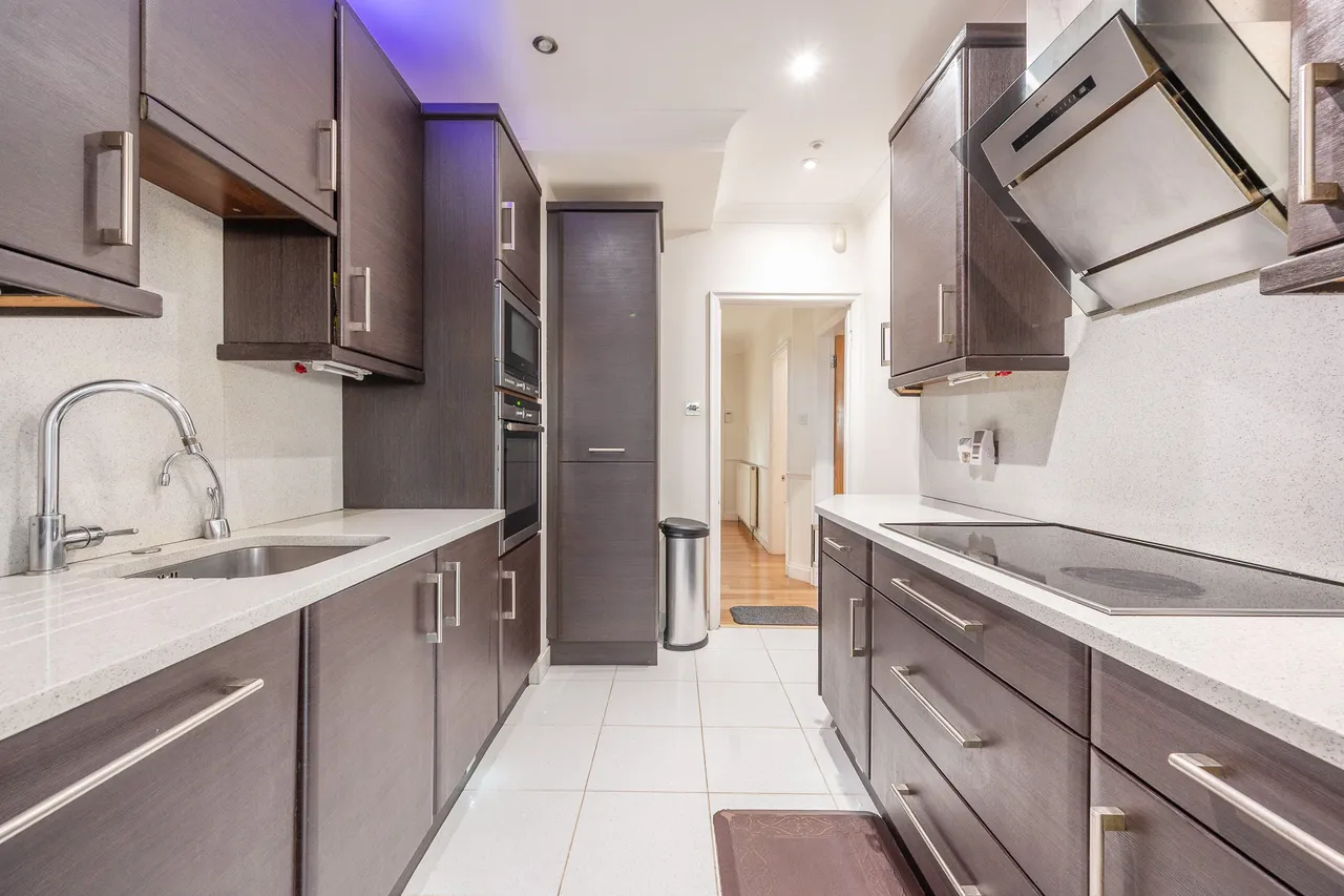 Stanmore, HA7, photo 15