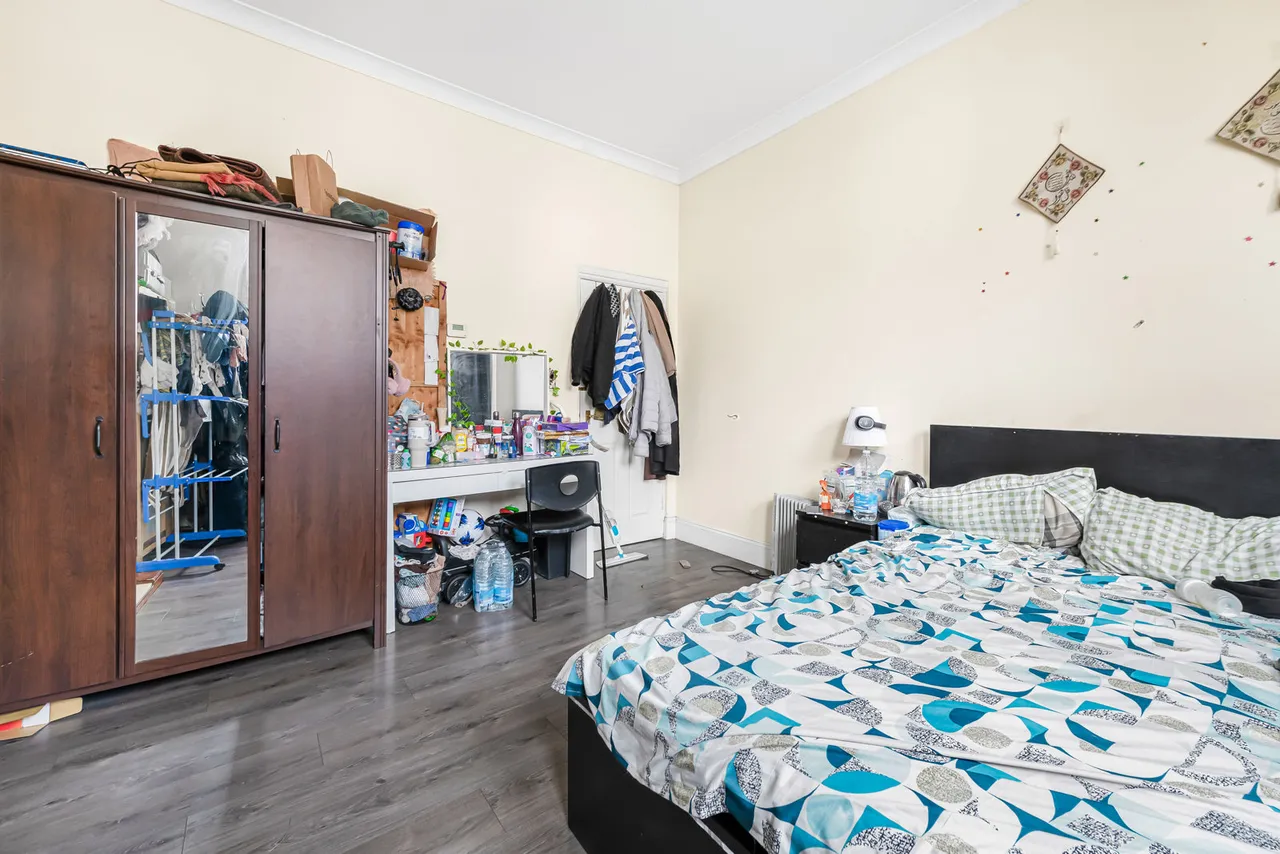 Bensham Manor Road, Thornton Heath, CR7, photo 6