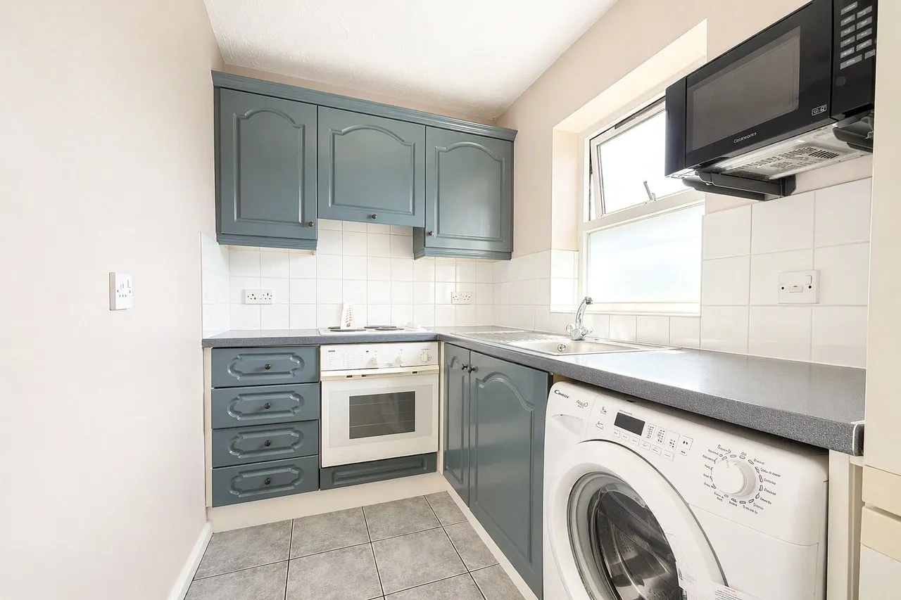 Sanders Road, Canvey Island, Essex, SS8, photo 4