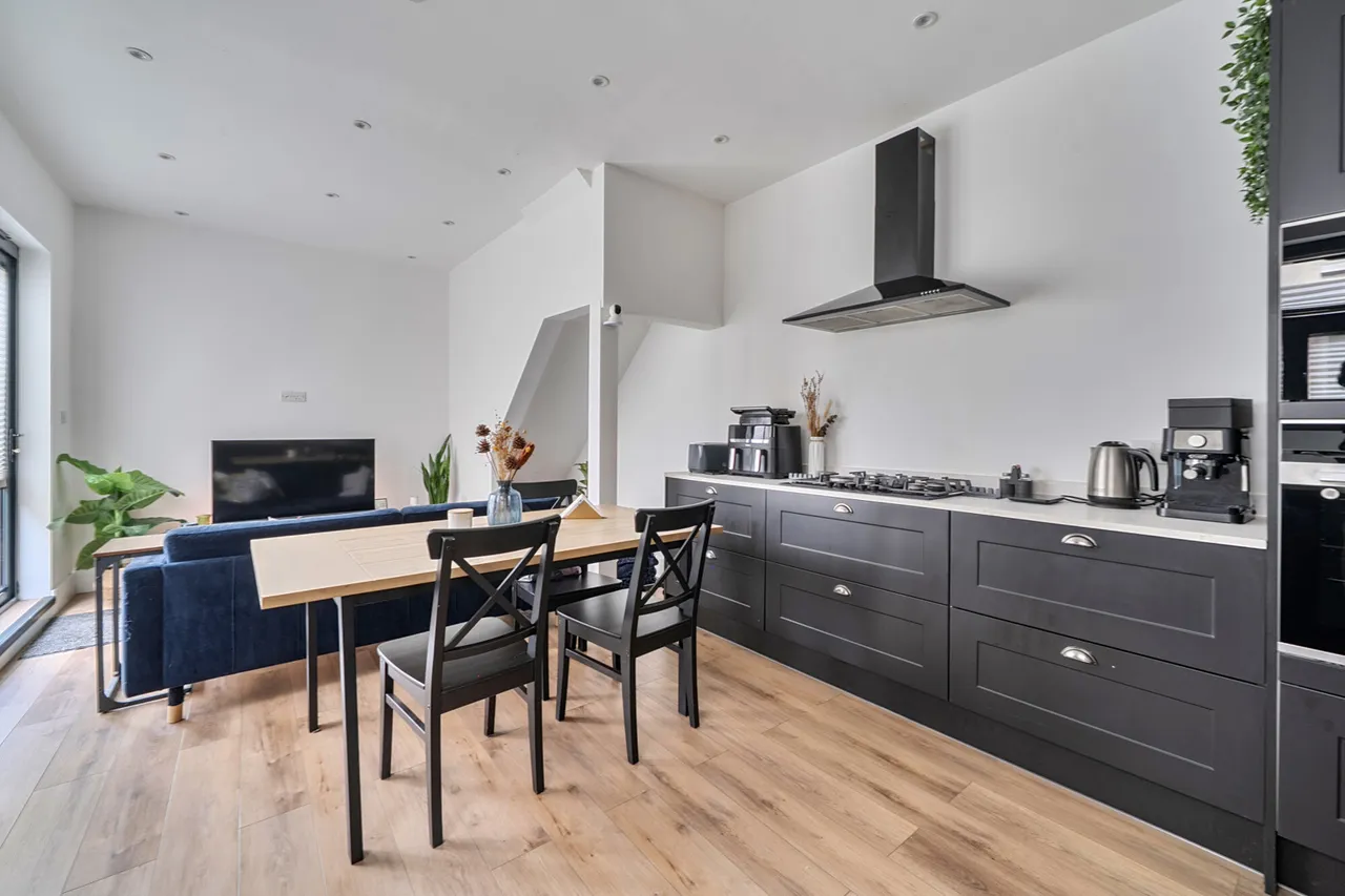 Lawrence Road, Ealing, W5, photo 6